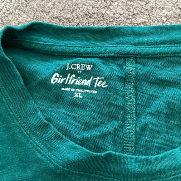 JCrew Girlfriend Tee - Picture 4 of 8